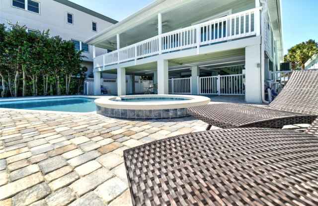 8601 E BAY DRIVE Gallery 4