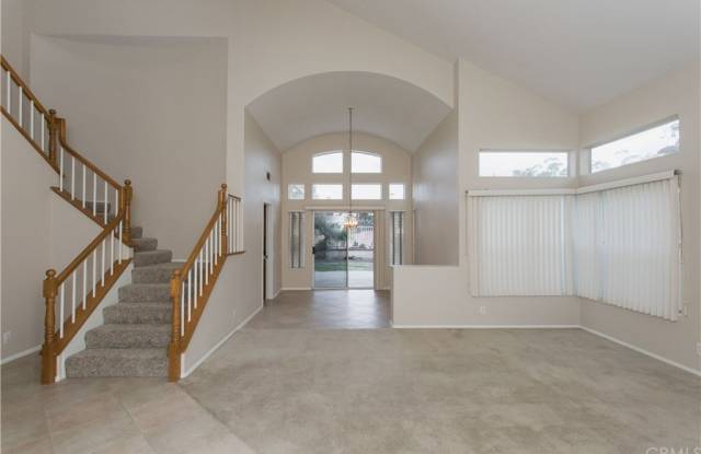 28450 Evening Breeze Drive Gallery 2