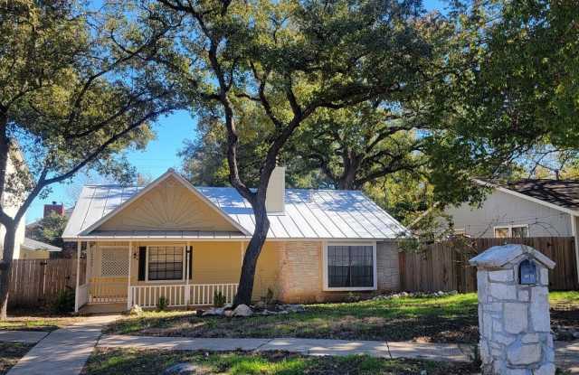 2206 Knights Wood photos photos