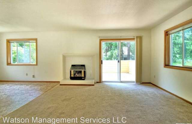 4295 NW Canary Place Gallery 3
