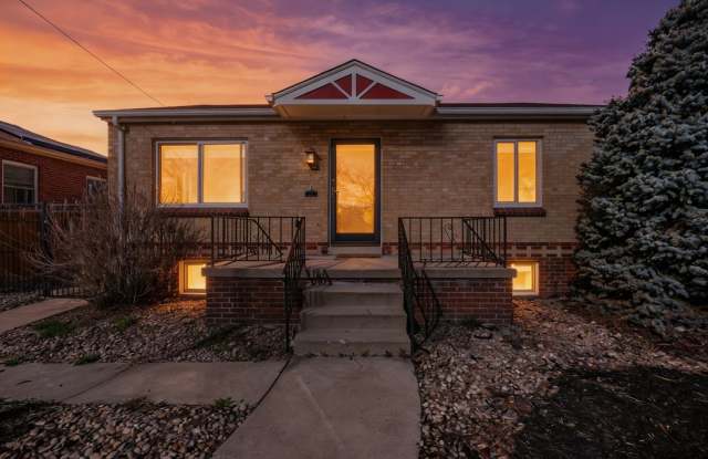 Charming 3BR House in Denver photos photos Charming 3BR House in Denver photos photos