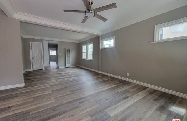 3067 Harrington Ave photos photos