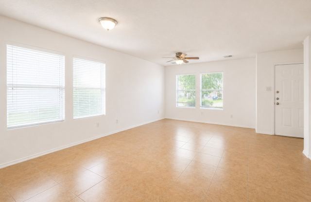 3608 Willow Creek Trail Gallery 4