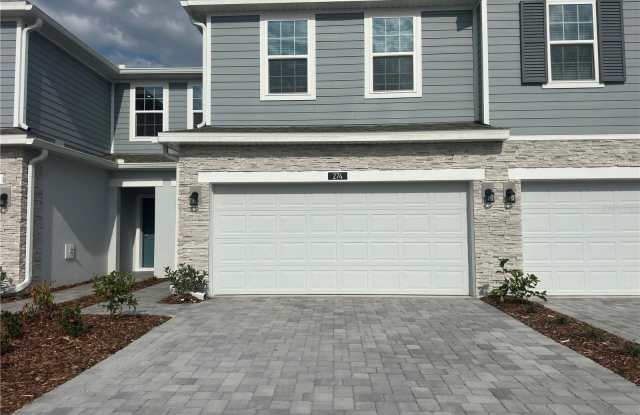 274 THOMPSON VILLAGE AVENUE photos photos