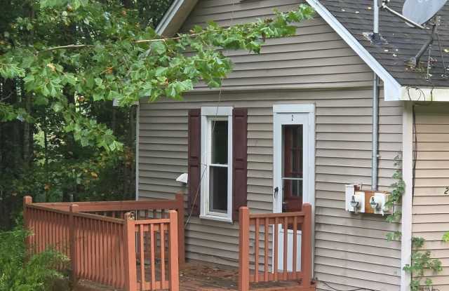 2 Storybrook Lane W Gallery 1