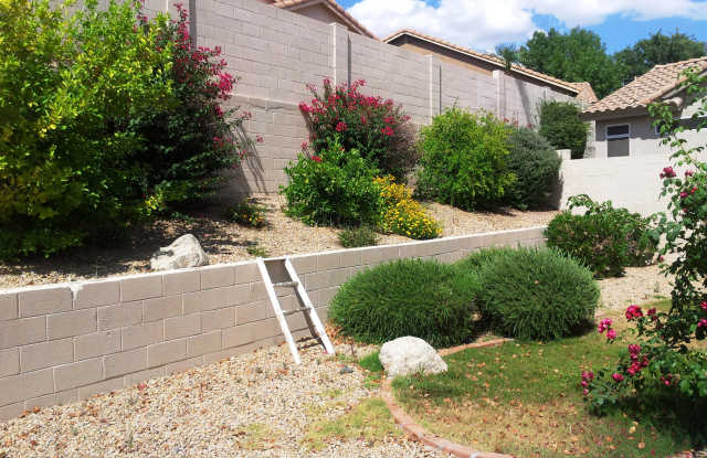 1234 E PRESIDIO Road Gallery 2