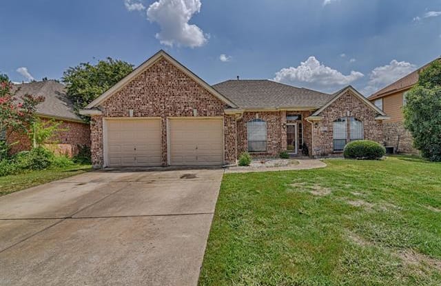2202 Richmond Circle - 2202 Richmond Cir, Mansfield, TX 76063