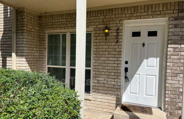 7575 Cambridge St - 7575 Cambridge Street, Houston, TX 77054
