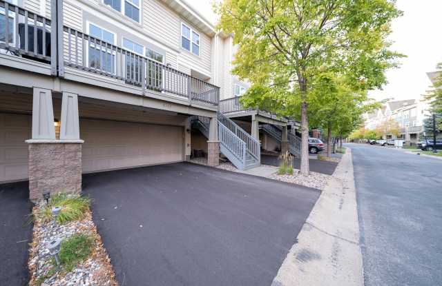 8107 Oakview Dr. N. photos photos