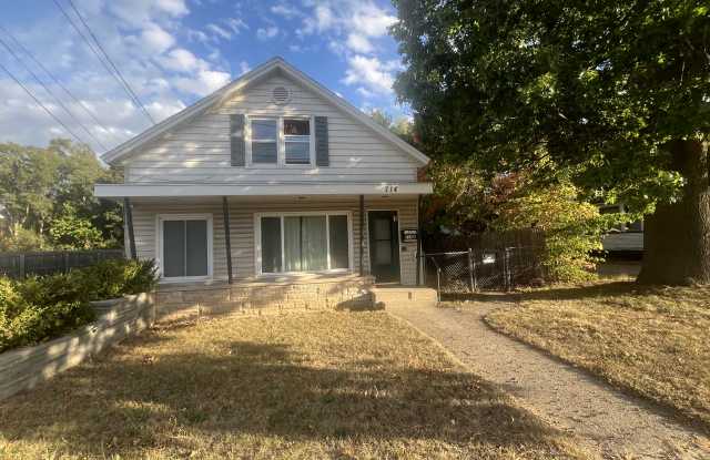 714 E Apple Ave Apt 1 - 714 East Apple Avenue, Muskegon, MI 49442