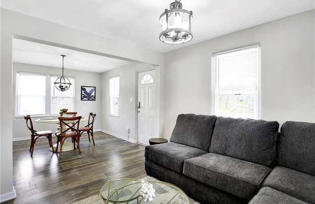1016 West Epler Avenue Gallery 4