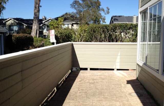 1609 Graystone Lane Gallery 2