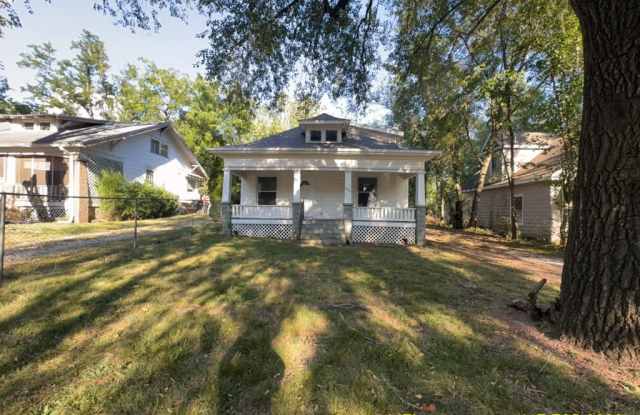 2222 N Johnston Ave photos photos 2222 N Johnston Ave photos photos