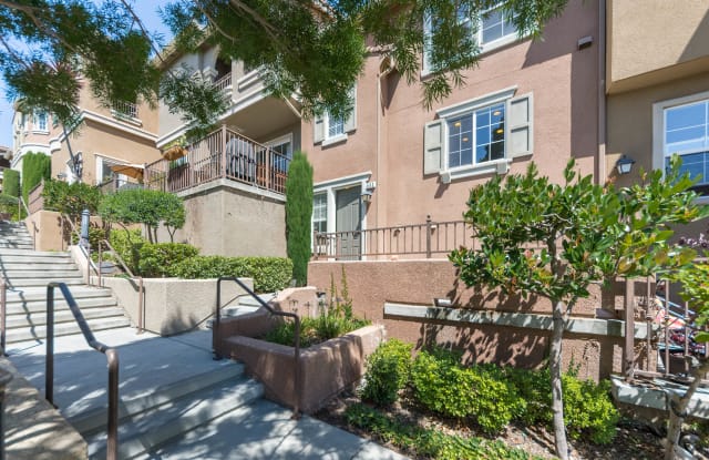 553 Adeline Ave photos photos