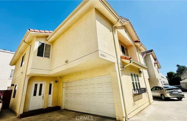 18336 Keswick Street 1/2 photos photos