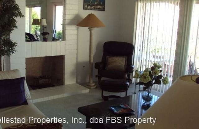 17387 Plaza Dolores - 17387 Plaza Dolores, San Diego, CA 92128