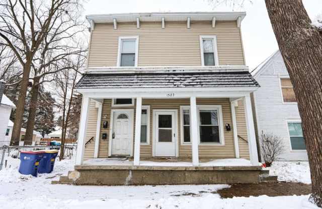 1523 Broadway Avenue Northwest - 1 - 1523 Broadway Avenue Northwest, Grand Rapids, MI 49504