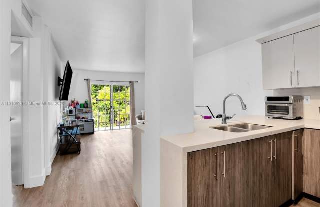 6200 W Flagler St photos photos