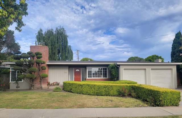 Beautiful Home in South Salinas! photos photos