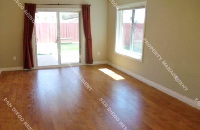829 Glenwood Way Gallery 2