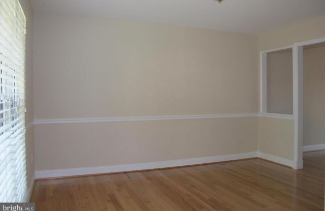 17407 GALLAGHER WAY Gallery 3