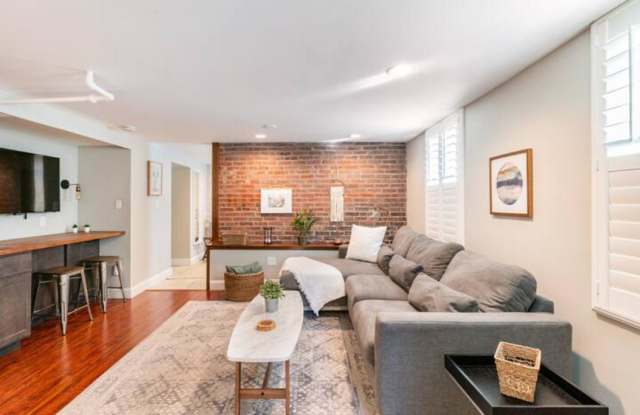 4600 McPherson AvenueGarden photos photos