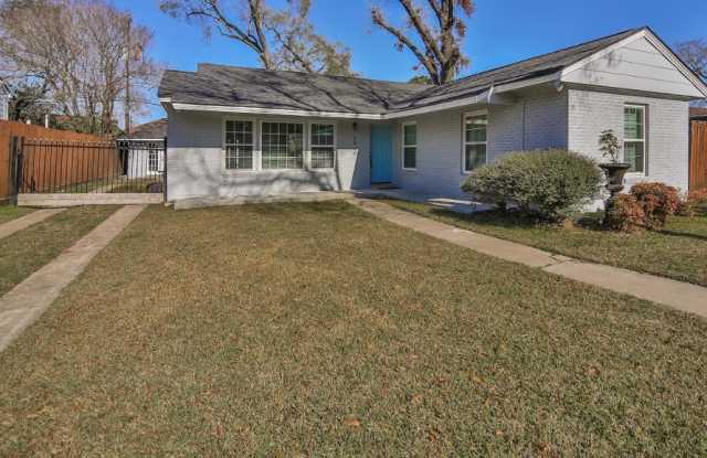 6449 Country Club Dr - 6449 Country Club Drive, Houston, TX 77023