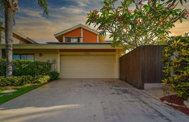7621 Sierra Terrace W photos photos