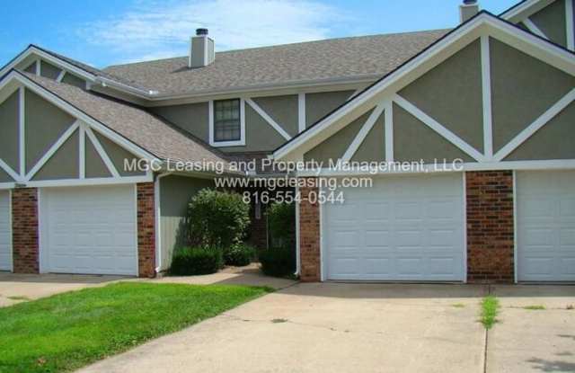 3567 Northeast Independence Avenue photos photos