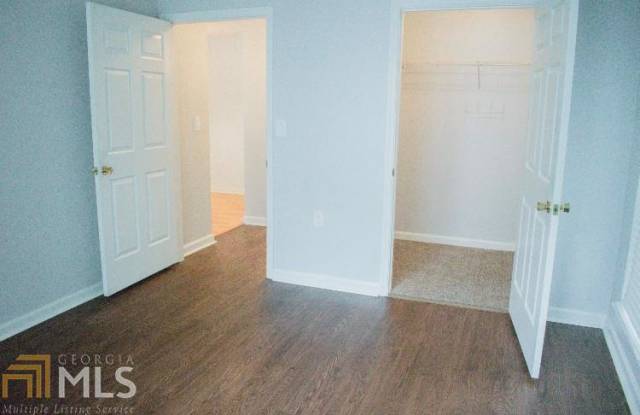 636 Granville Ct Gallery 4