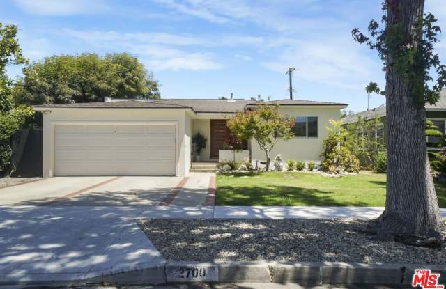 2700 Coolidge Ave - 2700 Coolidge Avenue, Los Angeles, CA 90064