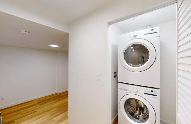 2844 Lyon Street photos photos