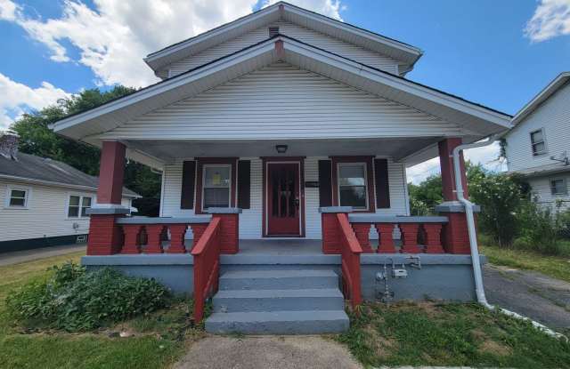 **Deposit Special $500**Available Now** 135 Gramont Ave 3BR/1.5BA (Dayton) - 135 Gramont Avenue, Dayton, OH 45417