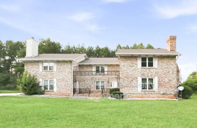 2142 Fairway Court SE Unit A photos photos