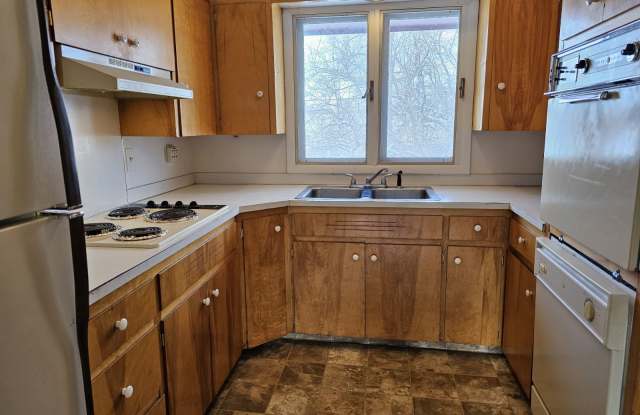 3441 11th Avenue South - 3441 11th Avenue South, Great Falls, MT 59405 3441 11th Avenue South - 3441 11th Avenue South, Great Falls, MT 59405