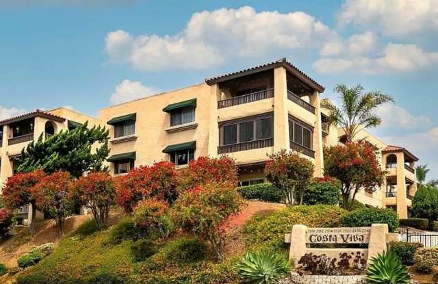 Charming 1 or 2BR Condo in Clairemont Gallery 1