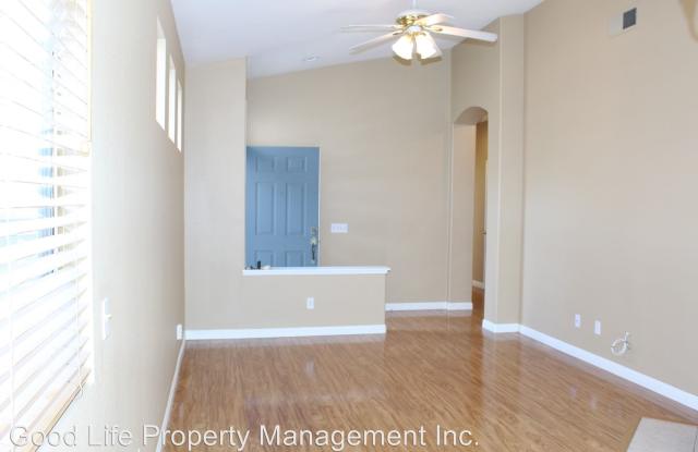 8281 Gold Coast Dr Unit 5 Gallery 3
