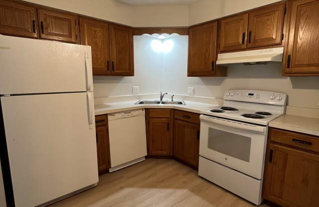 935 West Glen Park Avenue - 204 Gallery 2