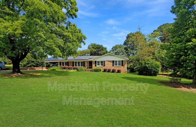 327 Mimosa Drive - 327 Mimosa Drive, Wade Hampton, SC 29615