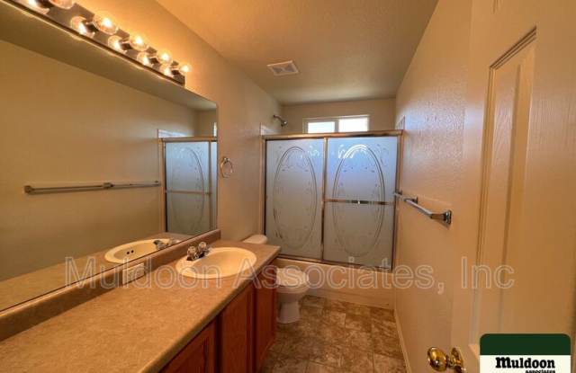 5807 Poudre Way Gallery 2