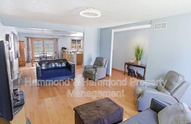 20247 Parthenia St. Gallery 4