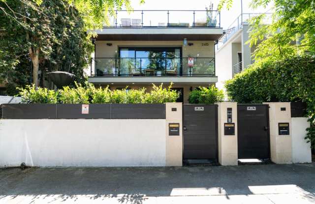 2415 Ocean Ave photos photos