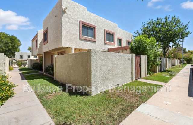 7832 E. Rovey Ave. photos photos
