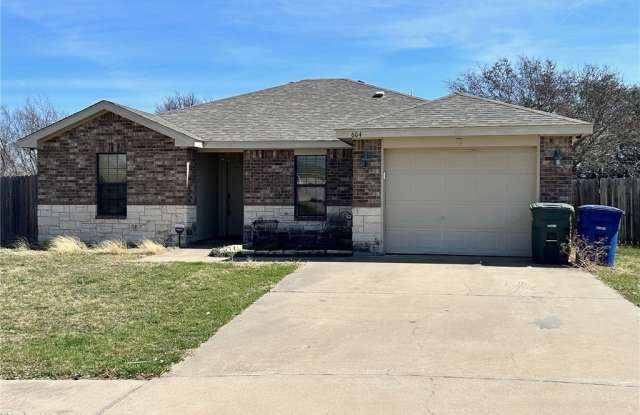 604 Redbud Drive photos photos