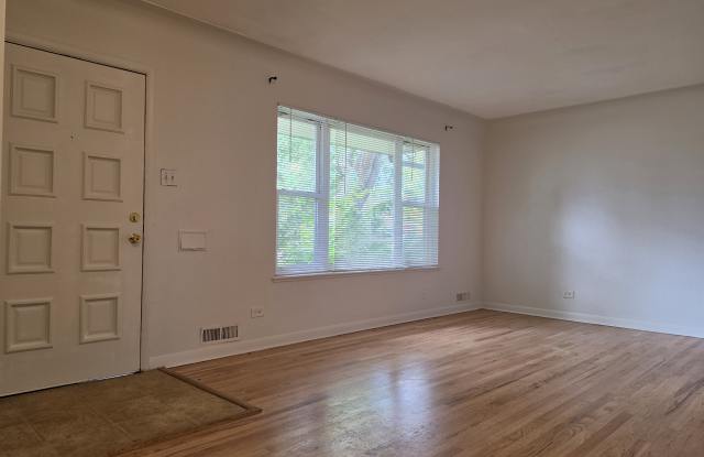 1658 S Winona Ct Gallery 2