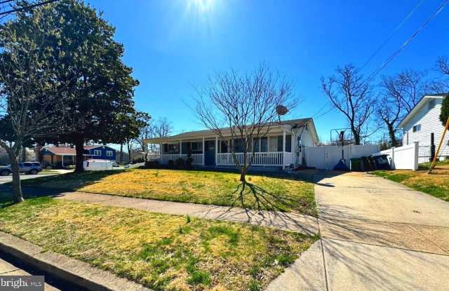 6300 HARDWOOD Drive Gallery 1