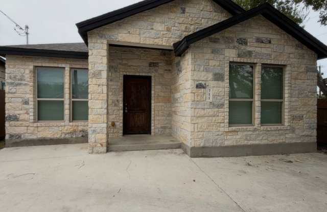711 Erline Ave., San Antonio, TX. 78237 Gallery 1