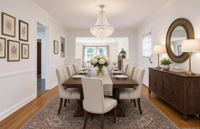 121 Manhasset Avenue Gallery 4