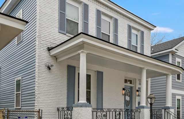 711 W 44th St photos photos