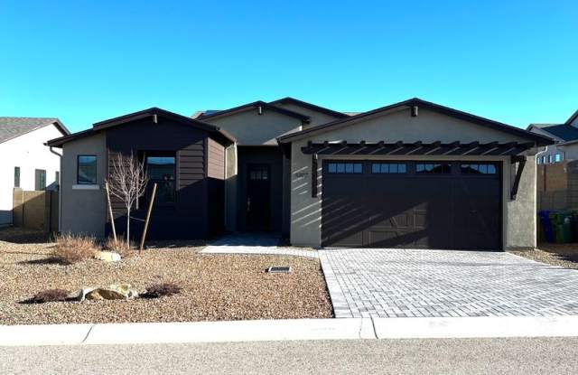 Beautiful 2 Bedroom + Office/Den/3rd Bedroom in Granite Dells Estates - 5307 Crescent Edge Drive, Prescott, AZ 86301